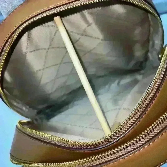 Michael Kors Backpack Jaycee Large Pocket book Backpack MK Signature Vanilla main image 4